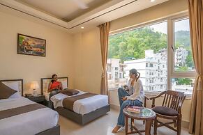 Moustache Select Rishikesh