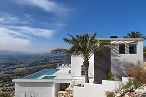 Villa Madi in Cumbre del Sol