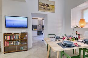 Two Levels Apt In Historical Building