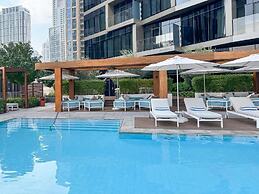 Creston Suites Vacation Homes Rental - Address Opera Residences