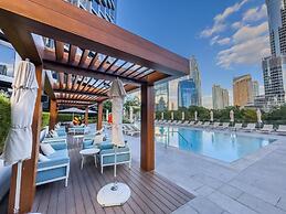 Creston Suites Vacation Homes Rental - Address Opera Residences