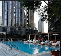 Creston Suites Vacation Homes Rental - Address Opera Residences