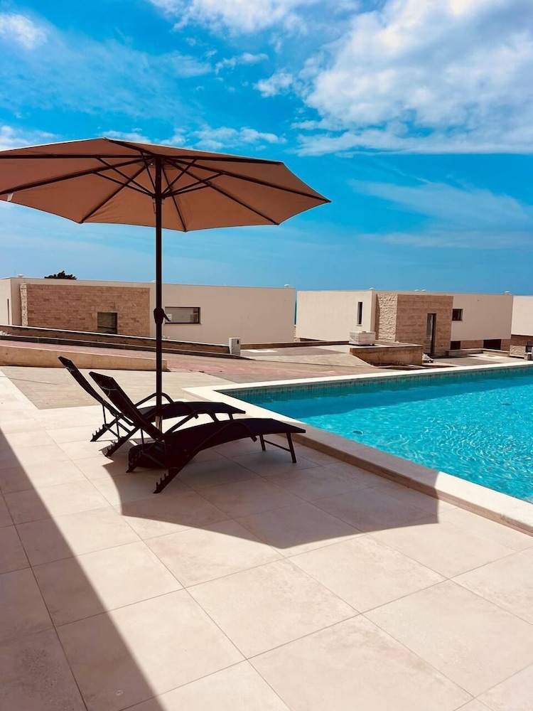 Soline Rocks Resort