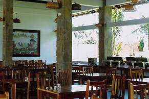 Charm Hon Rom Villas Resort