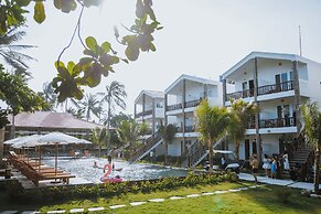 Charm Hon Rom Villas Resort