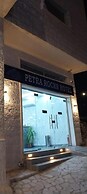 Petra Rocks Hotel