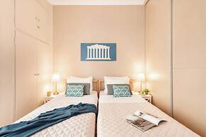 Stylish apt steps from Acropolis by GHH
