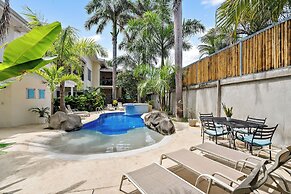 1-BD Near Beach, Great for Digital Nomads