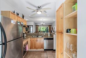 3-BD Beauty with Pool Near Beach