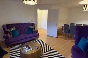 2 Bed-sleeps 3-parking-town Centre