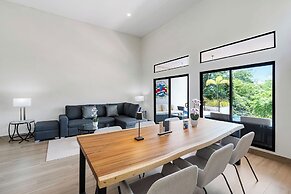 Villa with Minimalist Design & Scenic Deck with Private Infinity Pool 