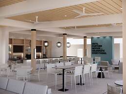 Hampton by Hilton St. Thomas