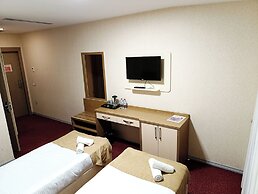 Alis Hotel