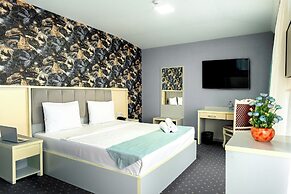 Alis Hotel