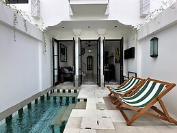 Villa Martini Beachside 6