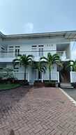 Backyard Guest House