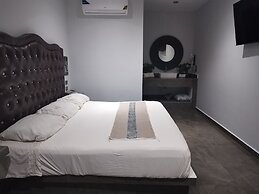 Hotel-Motel Deluxe