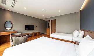 The Hill House Yangpyeong
