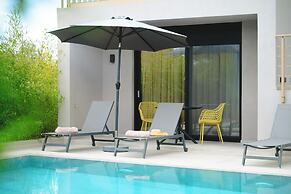 Grand Kourouta Pool Apartments