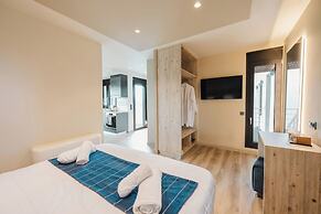 Grand Kourouta Pool Apartments