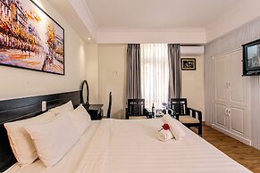 Seavitel Beach Hotel Da Nang