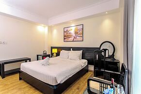 Seavitel Beach Hotel Da Nang