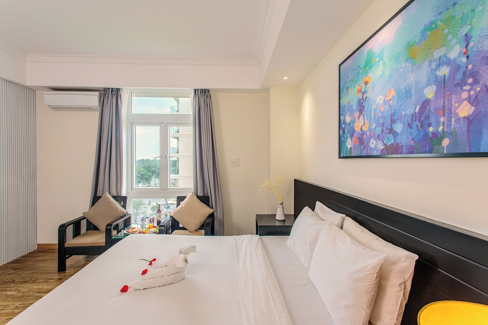 Seavitel Beach Hotel Da Nang