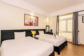 Seavitel Beach Hotel Da Nang
