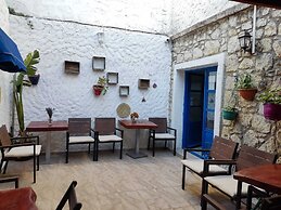 Gül Hanım Konağı