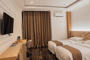 Fahira Hotel Syariah Padang