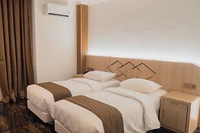 Fahira Hotel Syariah Padang