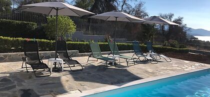 Villa with S. Pool Theologos by GHH