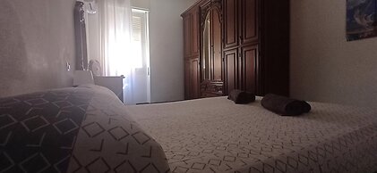 Super Central Rooms
