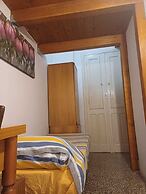 Super Central Rooms