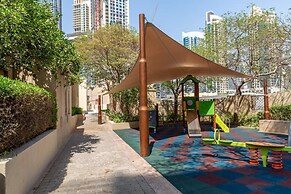 Reehan 1 - Happy Season - 2BR - Downtown