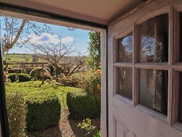 Magnolia View