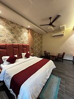 Sky Star Hotel