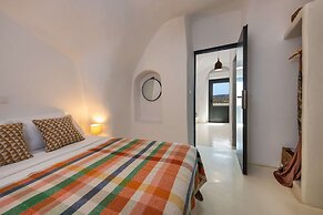 Amphora Selene Seaview Getaway in Akrotiri