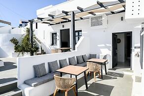 Amphora Selene Seaview Getaway in Akrotiri