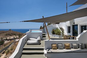 Amphora Meltemi Seaview Gem w Private Jacuzzi