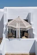 Solmar Suites