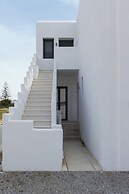 Solmar Suites