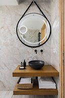 Solmar Suites