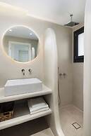 Solmar Suites