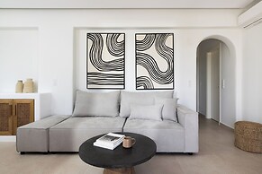 Solmar Suites