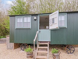 Oak Shepherd Hut
