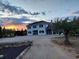 Villa Pardalot Boutique Stays