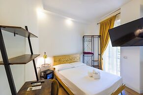 Domino Hotel
