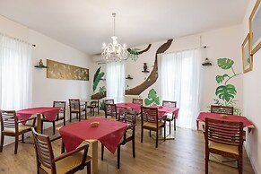 Domino Hotel