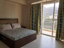 Pico Condotel Hamilo Coast